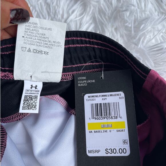 NWT Under Armour Training Short Loose Women Sz M NWT - Picture 9 of 9